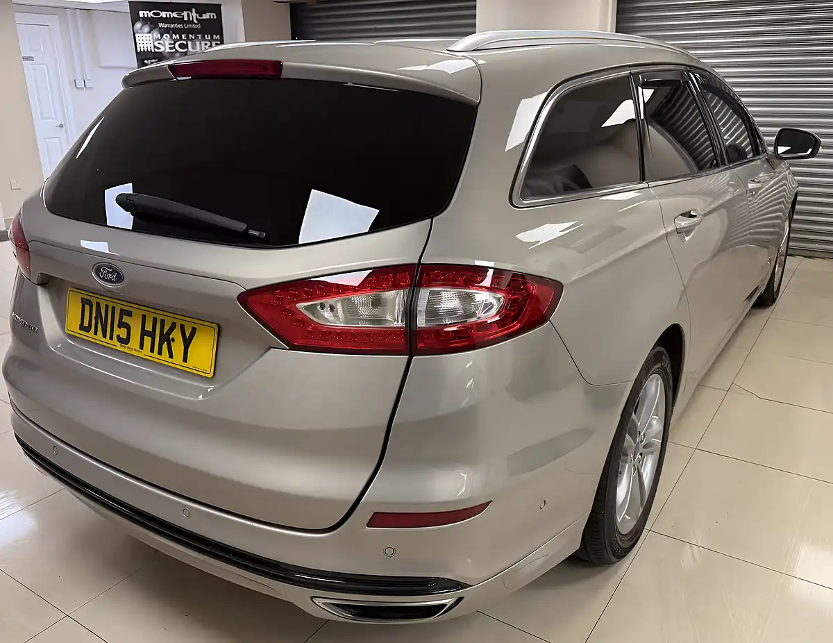 Used 2015 Ford Mondeo Titanium Silver - Interior and Exterior details 4
