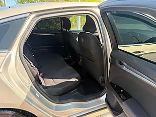 Used 2015 Ford Mondeo Titanium Silver - Interior and Exterior details 14