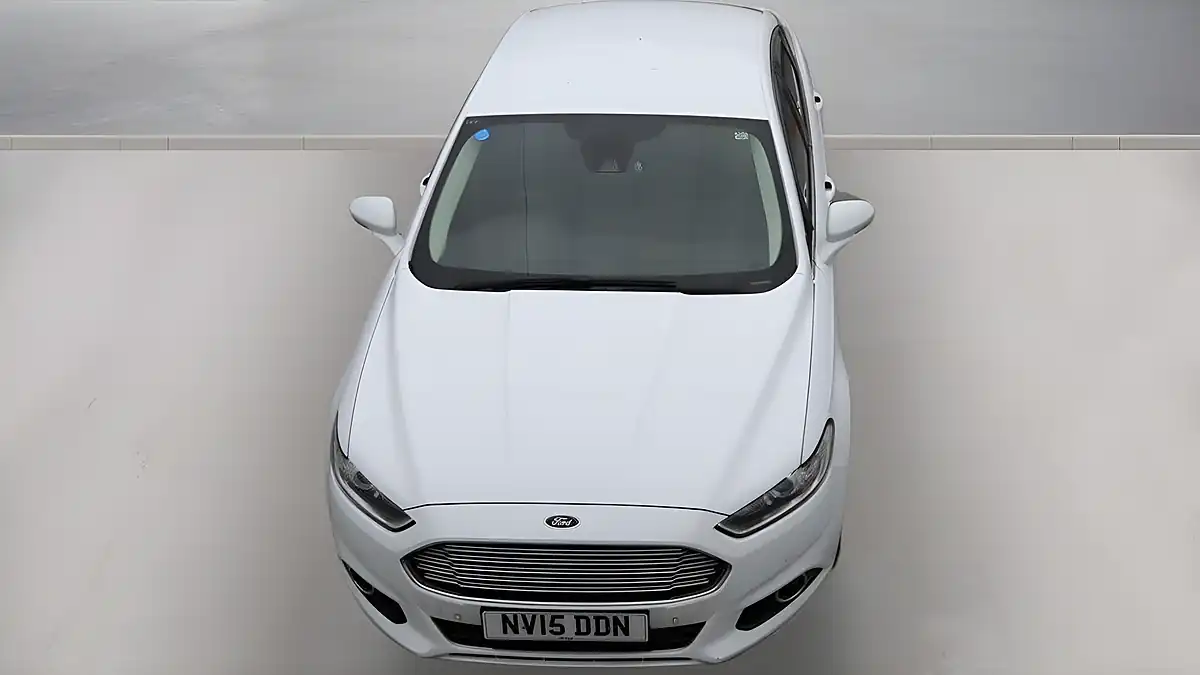 Used 2015 Ford Mondeo Titanium White - Interior and Exterior details 7