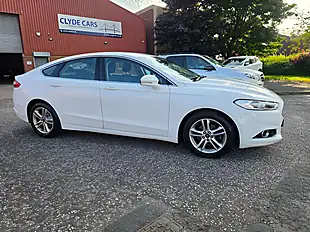 Used 2015 Ford Mondeo Titanium White - Interior and Exterior details 4