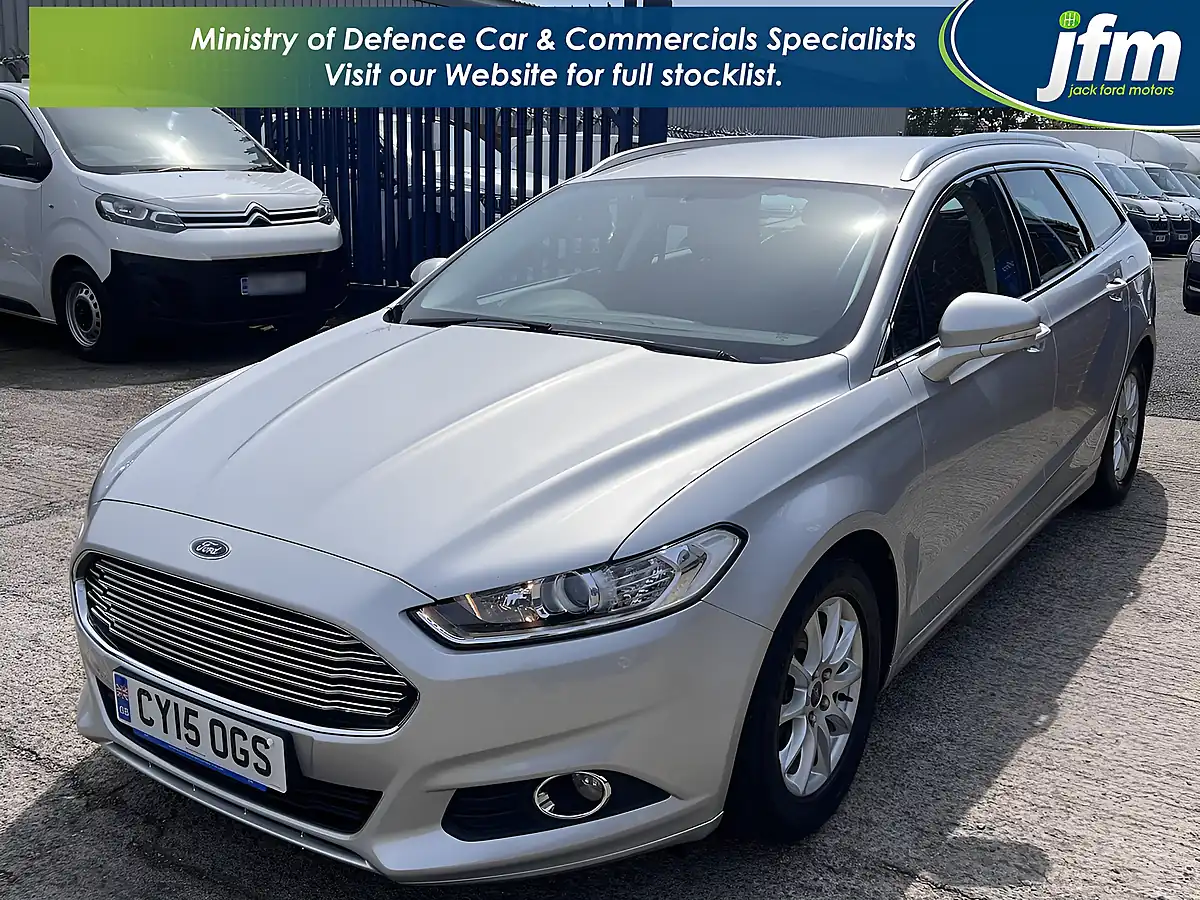 Used 2015 Ford Mondeo Zetec Moondust Silver Met - Interior and Exterior details 10