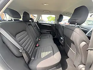 Used 2015 Ford Mondeo Zetec Moondust Silver Met - Interior and Exterior details 4