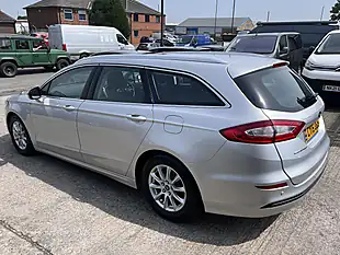 Used 2015 Ford Mondeo Zetec Moondust Silver Met - Interior and Exterior details 8