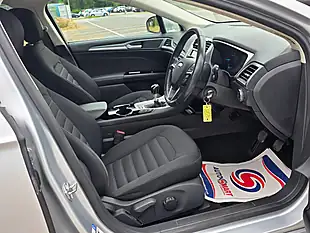 Used 2015 Ford Mondeo Zetec Silver - Interior and Exterior details 13