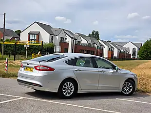 Used 2015 Ford Mondeo Zetec Silver - Interior and Exterior details 7
