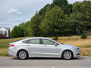 Used 2015 Ford Mondeo Zetec Silver - Interior and Exterior details 8