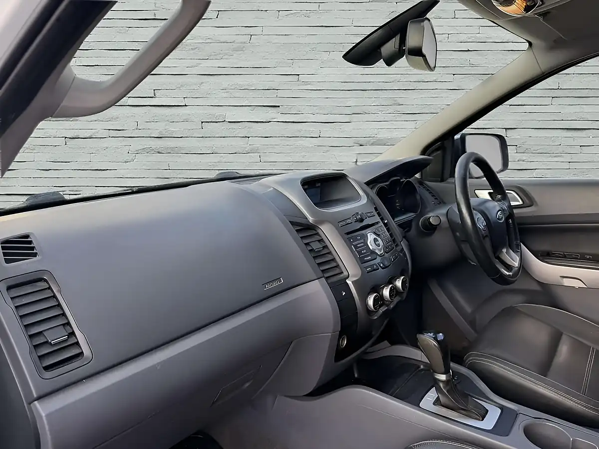 Used 2015 Ford Ranger Limited 1 White - Interior and Exterior details 16