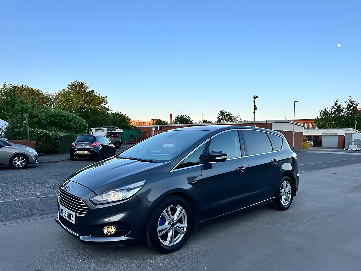 Used 2015 Ford S-Max Titanium Grey - Interior and Exterior details 2