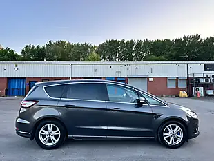 Used 2015 Ford S-Max Titanium Grey - Interior and Exterior details 5