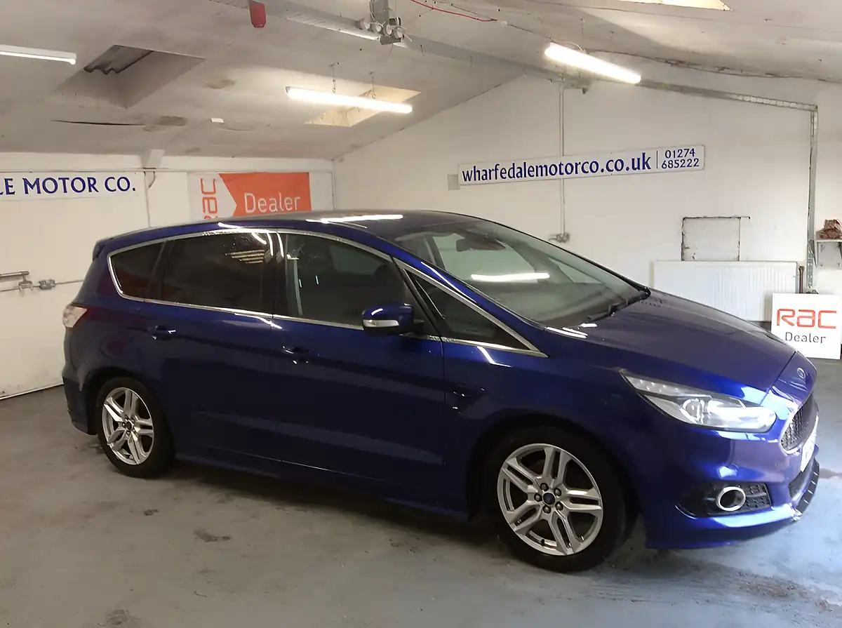 Used 2015 Ford S-Max Titanium Sport Blue - Front View