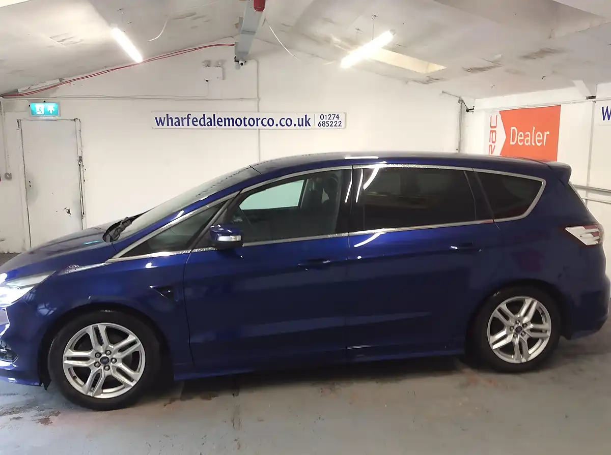 Used 2015 Ford S-Max Titanium Sport Blue - Interior and Exterior details 3