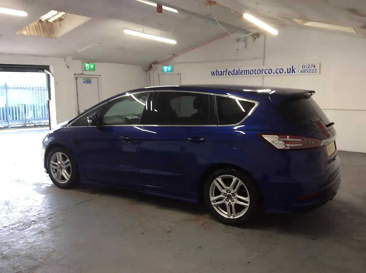 Used 2015 Ford S-Max Titanium Sport Blue - Interior and Exterior details 9