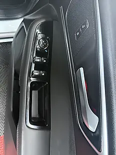 Used 2015 Ford S-Max Titanium White - Interior and Exterior details 15