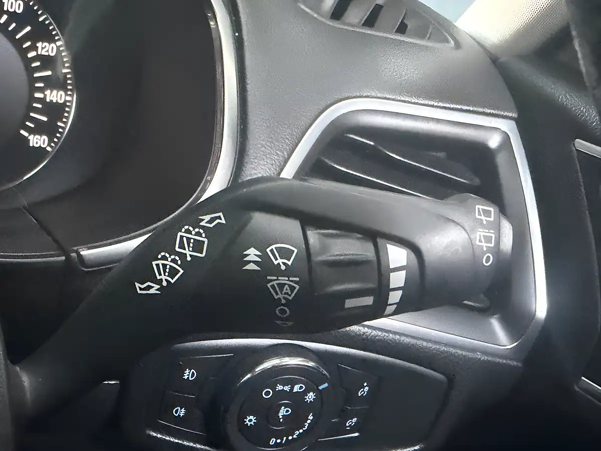 Used 2015 Ford S-Max Titanium White - Interior and Exterior details 18