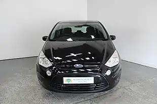 Used 2015 Ford S-Max Zetec Black - Interior and Exterior details 9