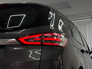 Used 2015 Ford S-Max Zetec Grey - Interior and Exterior details 10