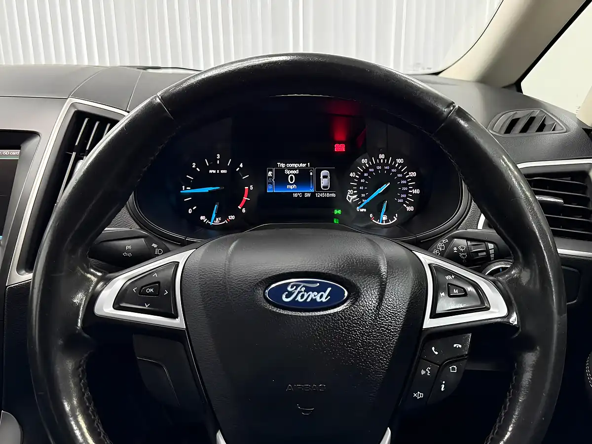 Used 2015 Ford S-Max Zetec Grey - Interior and Exterior details 15