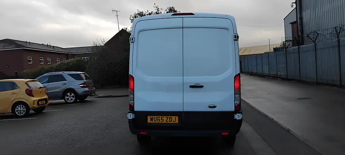Used 2015 Ford Transit 350 L3 H2 Frozen White - Interior and Exterior details 4