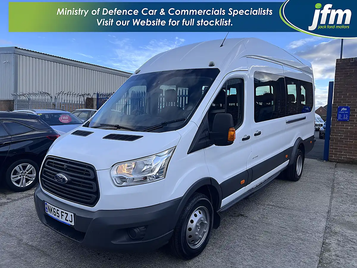 Used 2015 Ford Transit 460 Hdt Xlwb H3 17 SEAT Frozen White - Interior and Exterior details 10