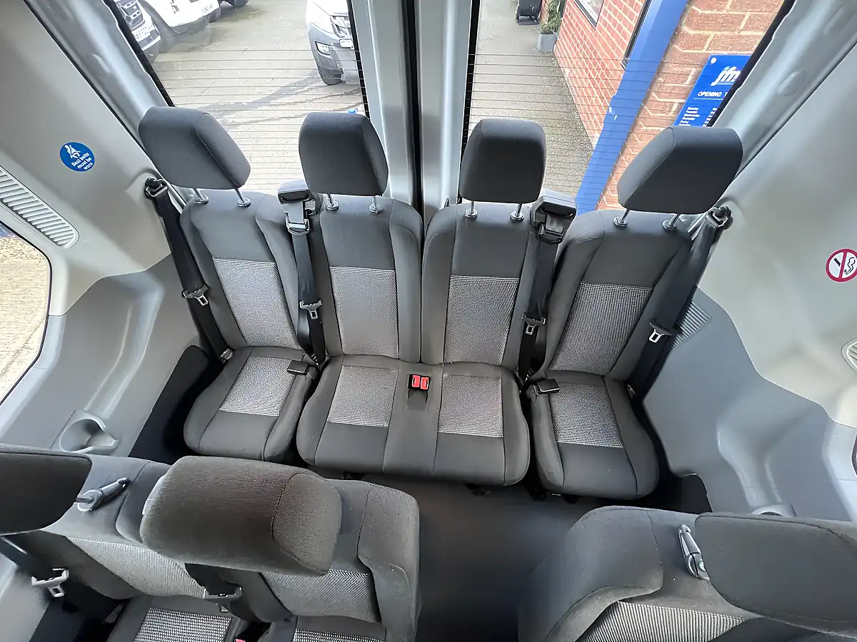 Used 2015 Ford Transit 460 Hdt Xlwb H3 17 SEAT Frozen White - Interior and Exterior details 17