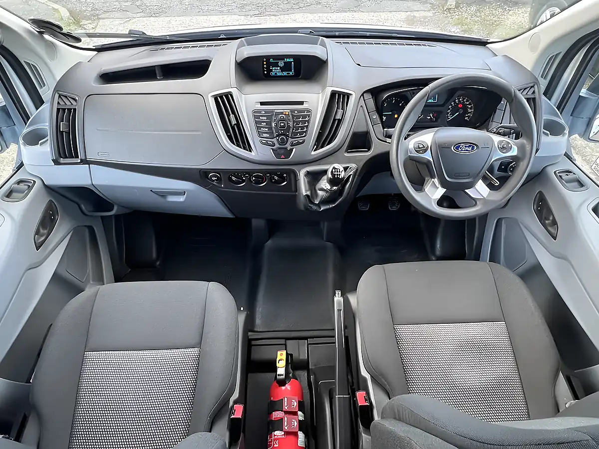 Used 2015 Ford Transit 460 Hdt Xlwb H3 17 SEAT Frozen White - Interior and Exterior details 2