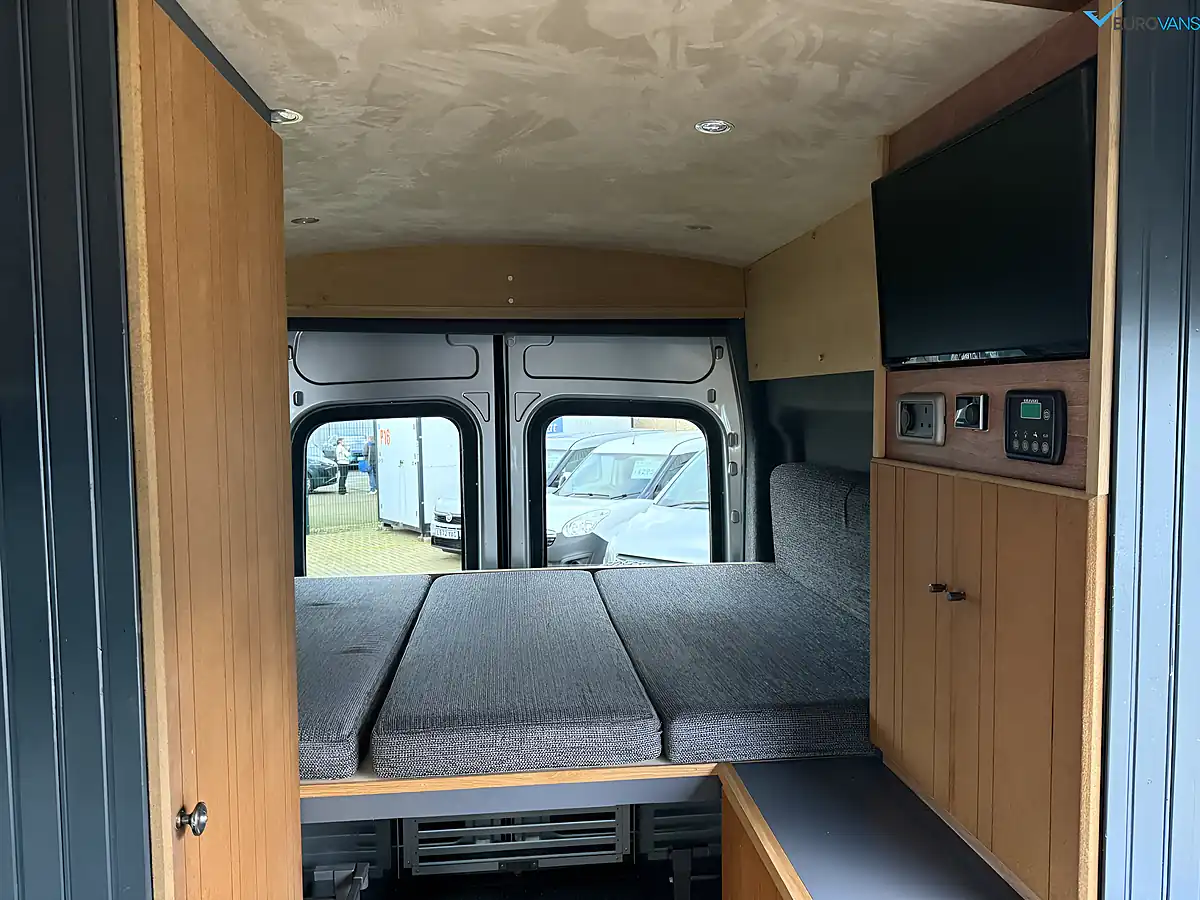 Used 2015 Ford Transit Campervan Silver - Interior and Exterior details 7