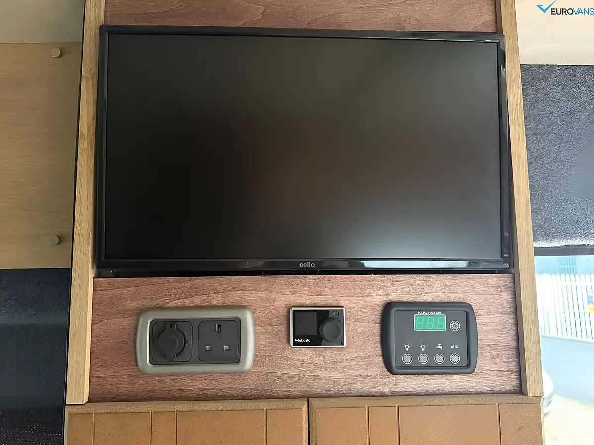 Used 2015 Ford Transit Campervan Silver - Interior and Exterior details 9