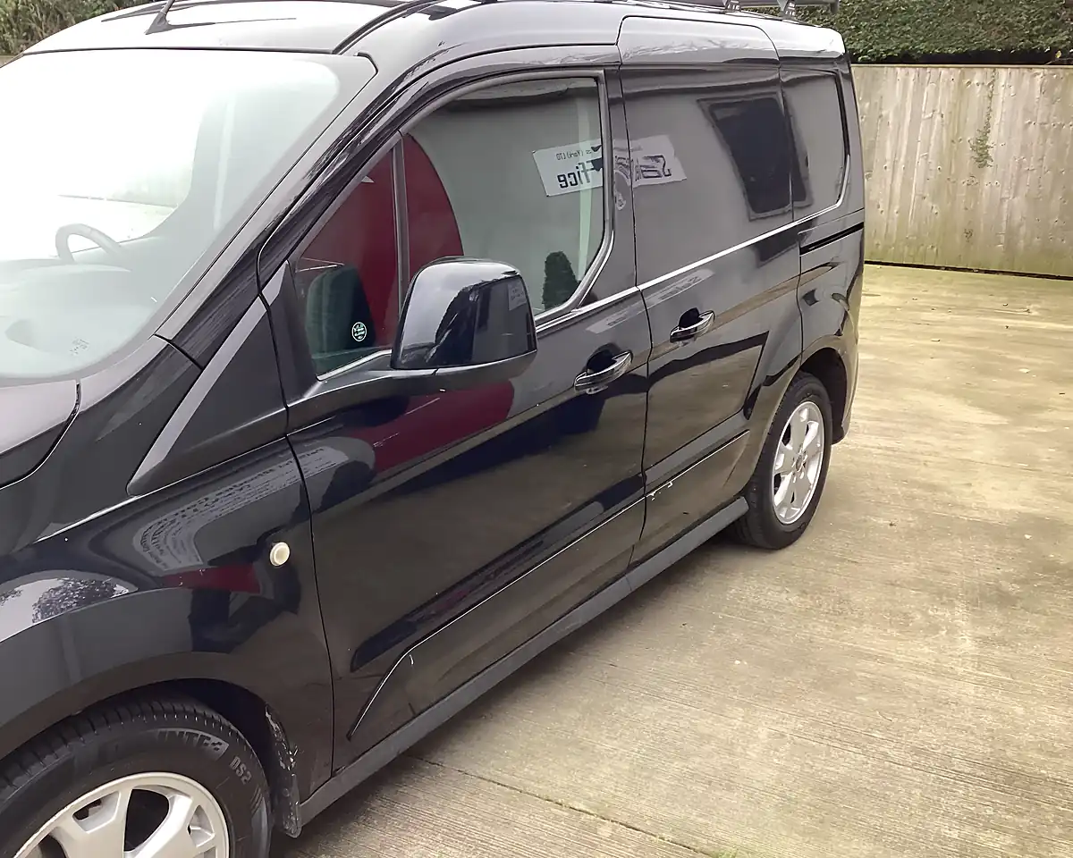 Used 2015 Ford Transit Connect 200 Limited Black - Interior and Exterior details 15