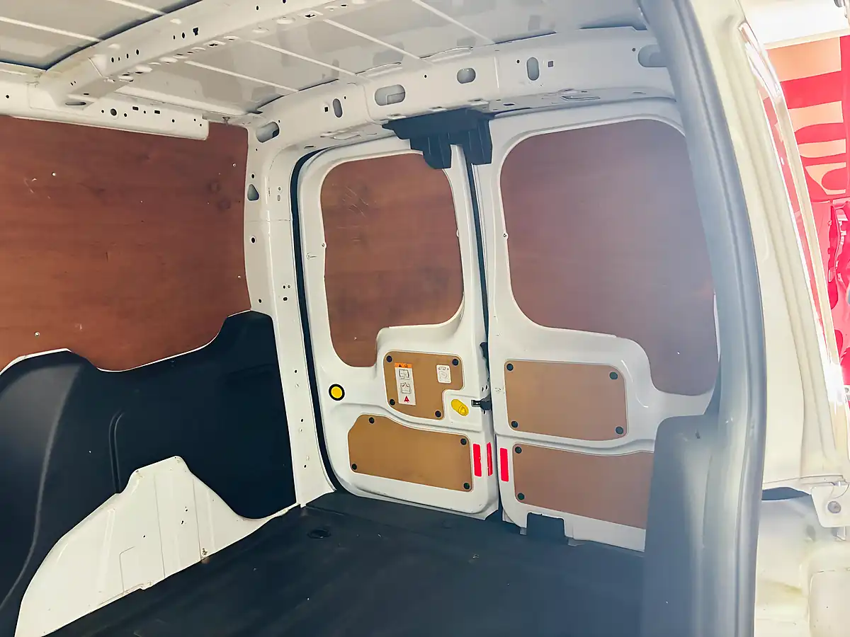 Used 2015 Ford Transit Connect 200 Limited L1 H1 5dr White - Interior and Exterior details 20