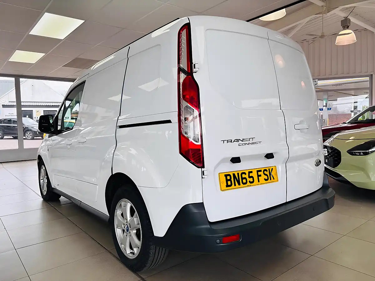Used 2015 Ford Transit Connect 200 Limited L1 H1 5dr White - Interior and Exterior details 3