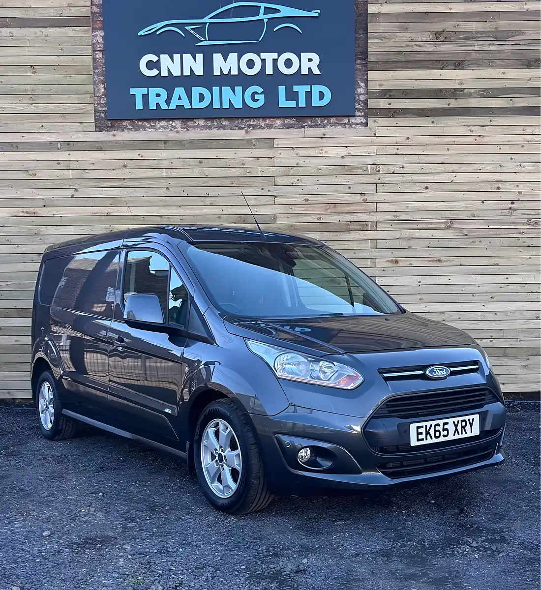 Used 2015 Ford Transit Connect Limited Grey - Front View