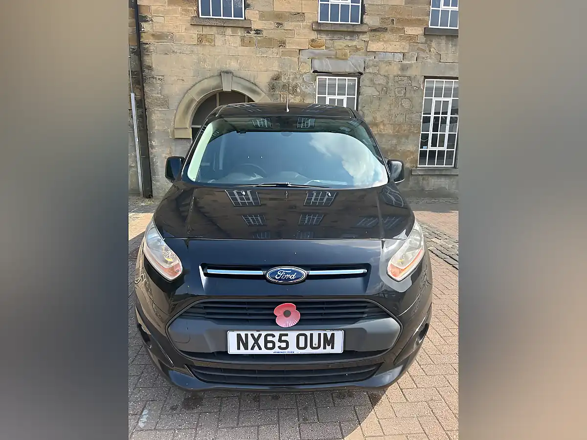 Used 2015 Ford Transit Connect Limited Panther Black Metallic - Interior and Exterior details 10