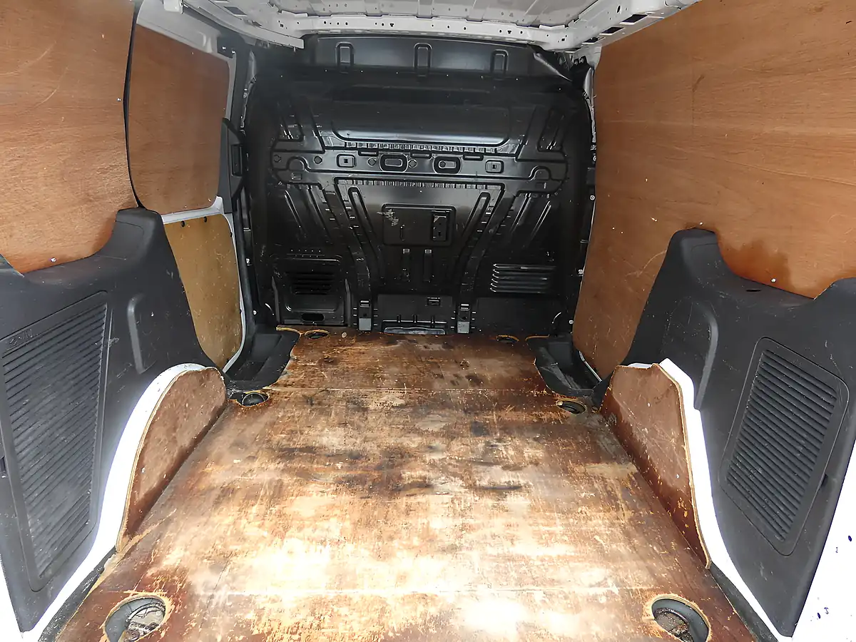 Used 2015 Ford Transit Connect Limited White - Interior and Exterior details 3