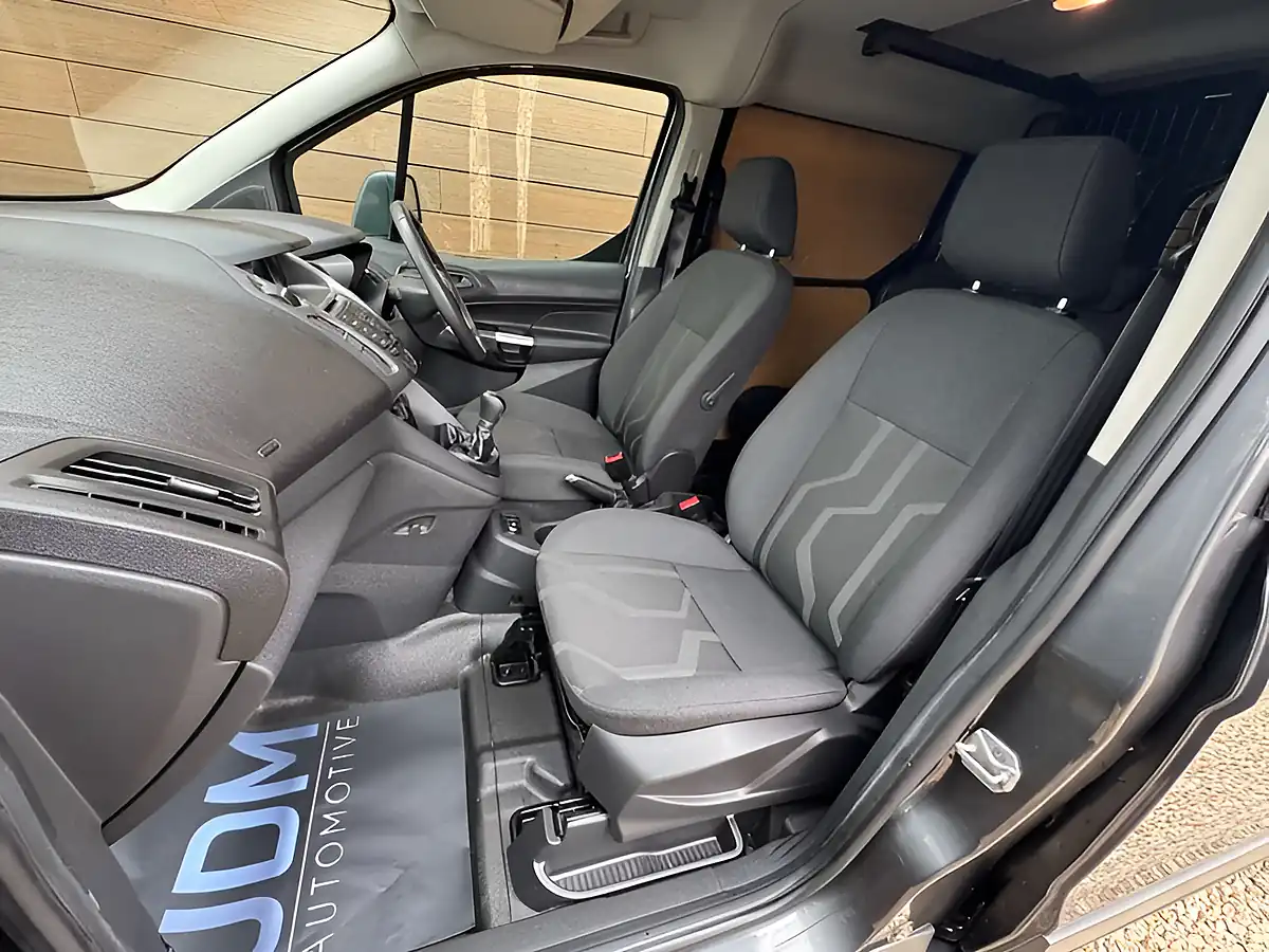 Used 2015 Ford Transit Connect Trend Grey - Interior and Exterior details 19