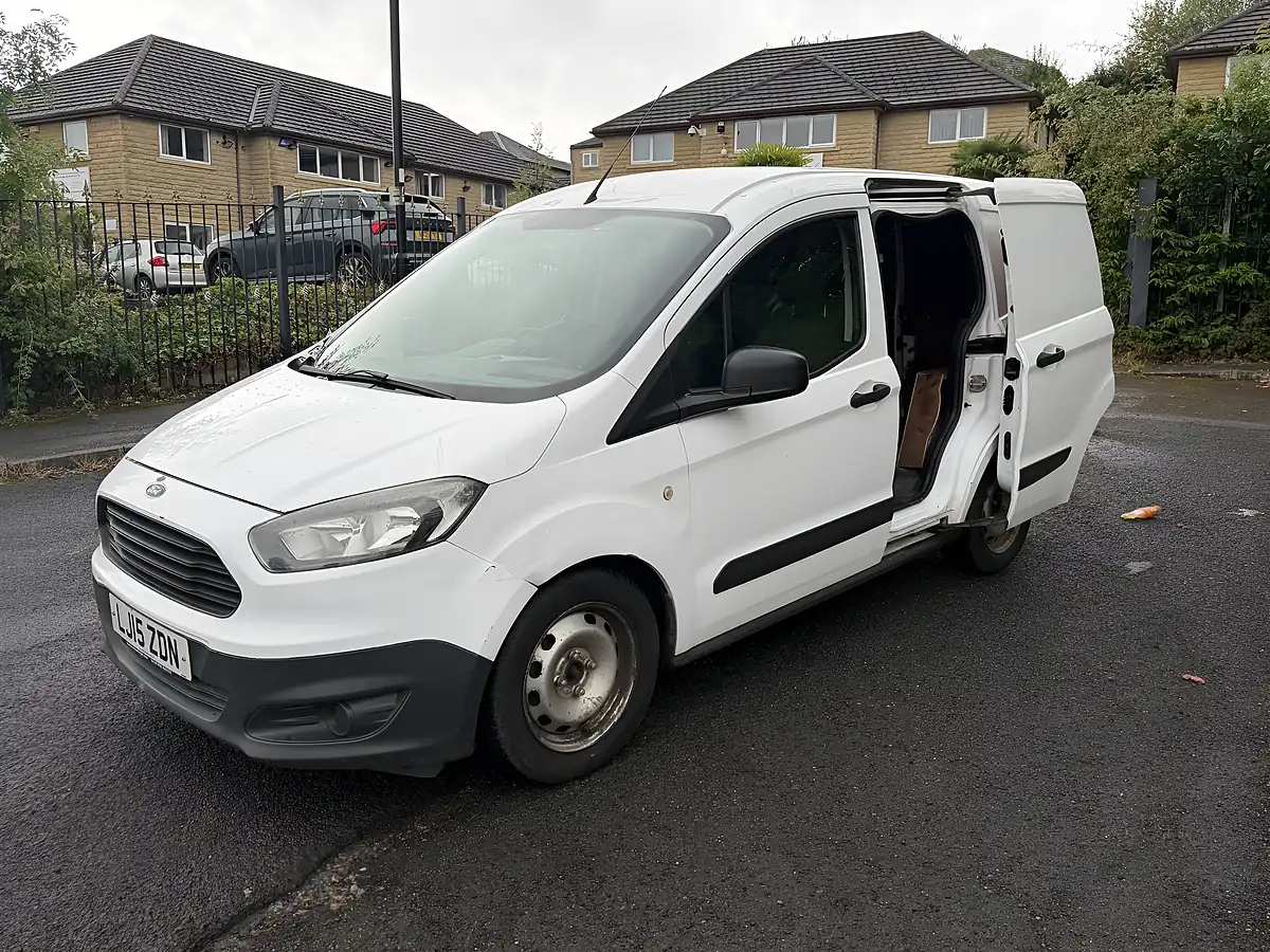 Used 2015 Ford Transit Courier Base White - Interior and Exterior details 18