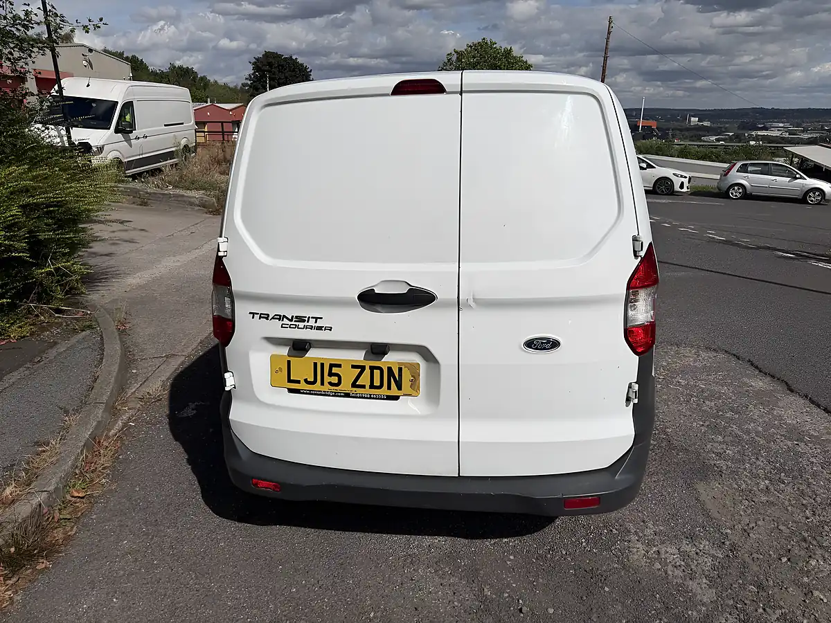 Used 2015 Ford Transit Courier Base White - Interior and Exterior details 8
