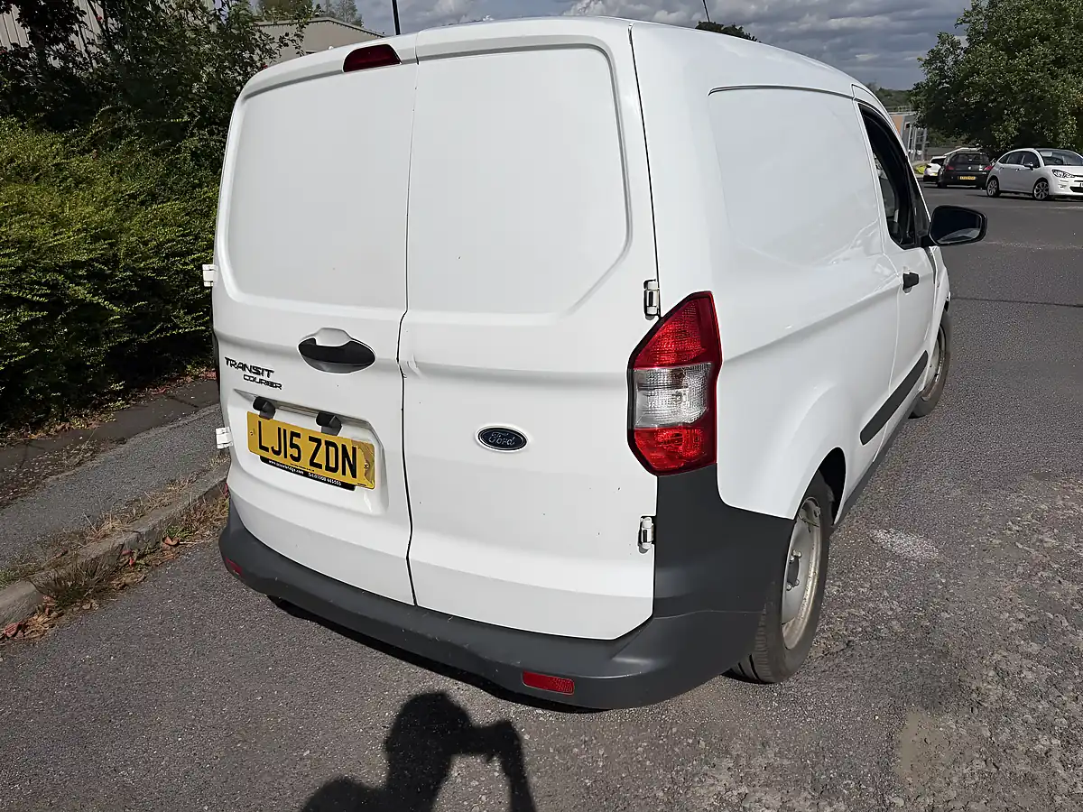 Used 2015 Ford Transit Courier Base White - Interior and Exterior details 9