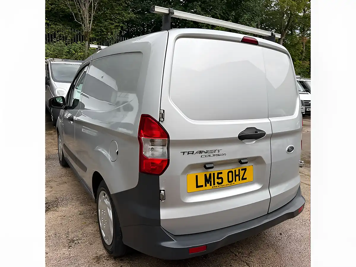 Used 2015 Ford Transit Courier Panel Van L1 Silver - Interior and Exterior details 10
