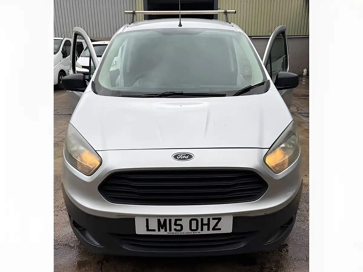 Used 2015 Ford Transit Courier Panel Van L1 Silver - Interior and Exterior details 13