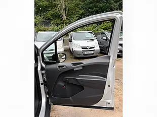 Used 2015 Ford Transit Courier Panel Van L1 Silver - Interior and Exterior details 14