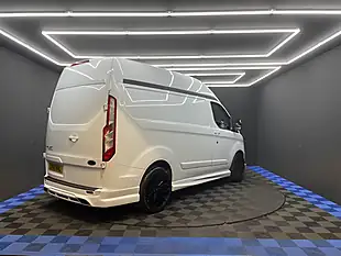 Used 2015 Ford Transit Custom 270 Econetic Panel Van White - Interior and Exterior details 17