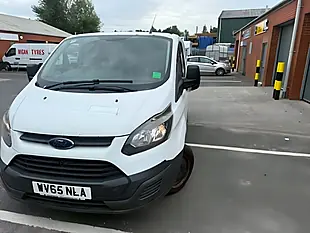 Used 2015 Ford Transit Custom 290 E-Tech - Interior and Exterior details 4