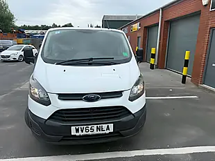 Used 2015 Ford Transit Custom 290 E-Tech - Interior and Exterior details 5