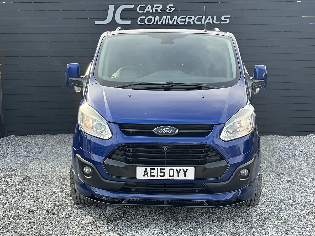 Used 2015 Ford Transit Custom 290 Ltd Blue - Interior and Exterior details 8