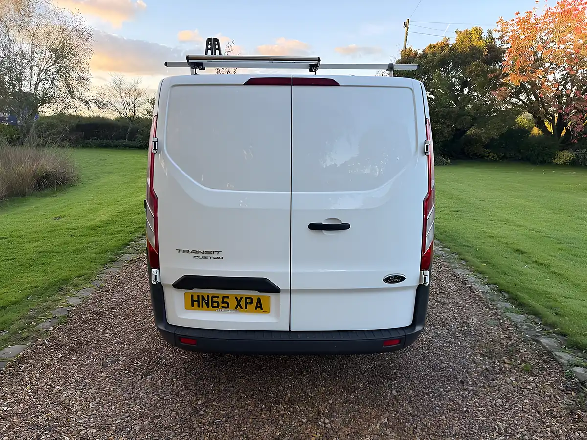 Used 2015 Ford Transit Custom 290 Panel Van L1 H1 White - Interior and Exterior details 4