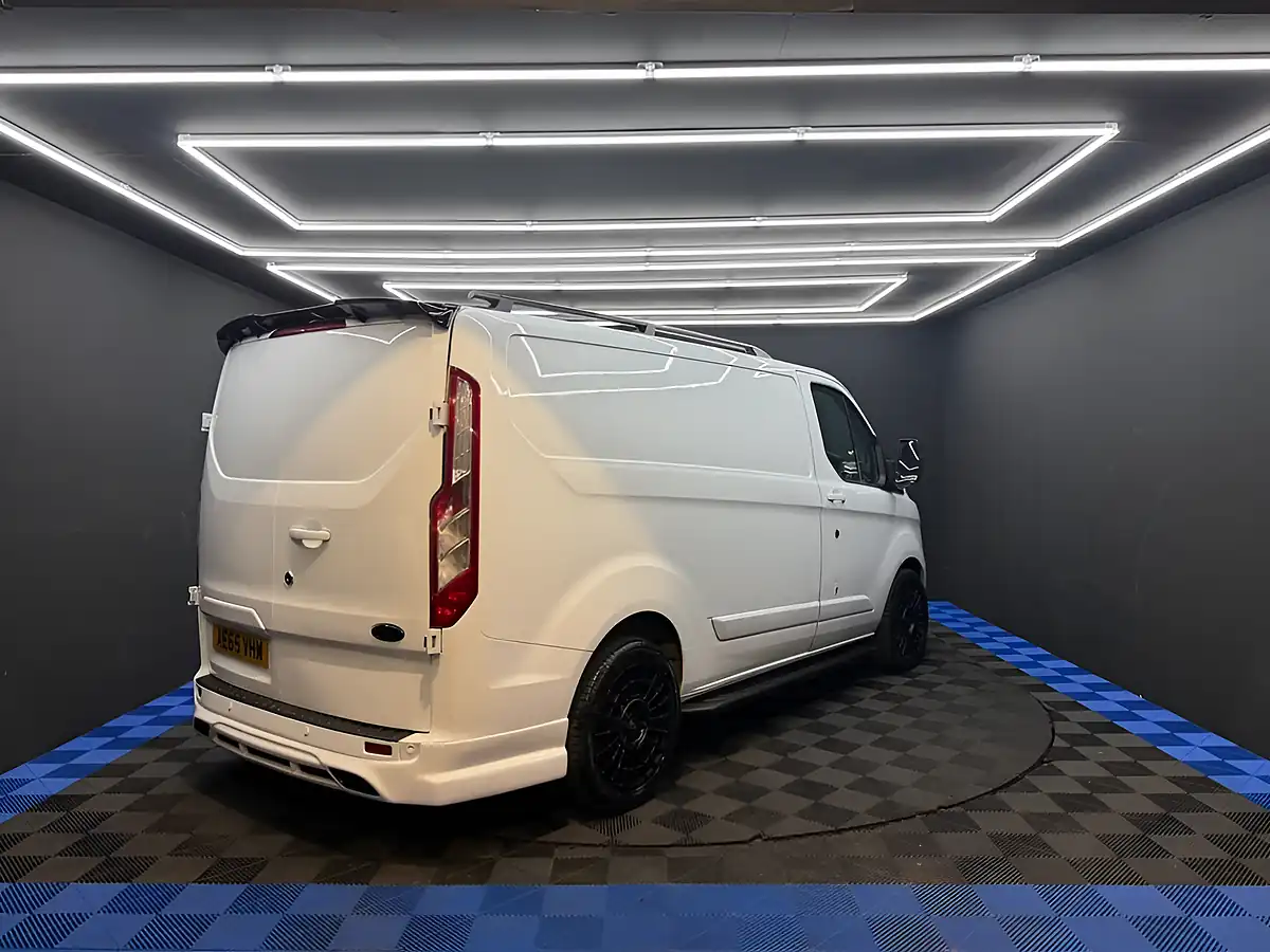 Used 2015 Ford Transit Custom 290 Panel Van White - Interior and Exterior details 17