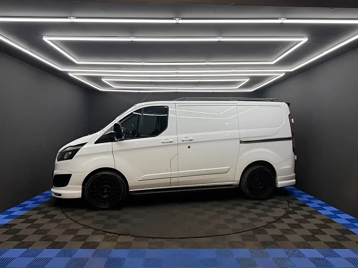 Used 2015 Ford Transit Custom 290 Panel Van White - Interior and Exterior details 8