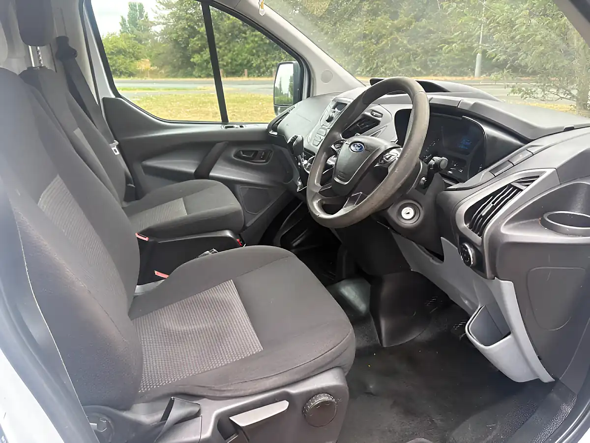 Used 2015 Ford Transit Custom 310 Econetic L1 H1 White - Interior and Exterior details 15