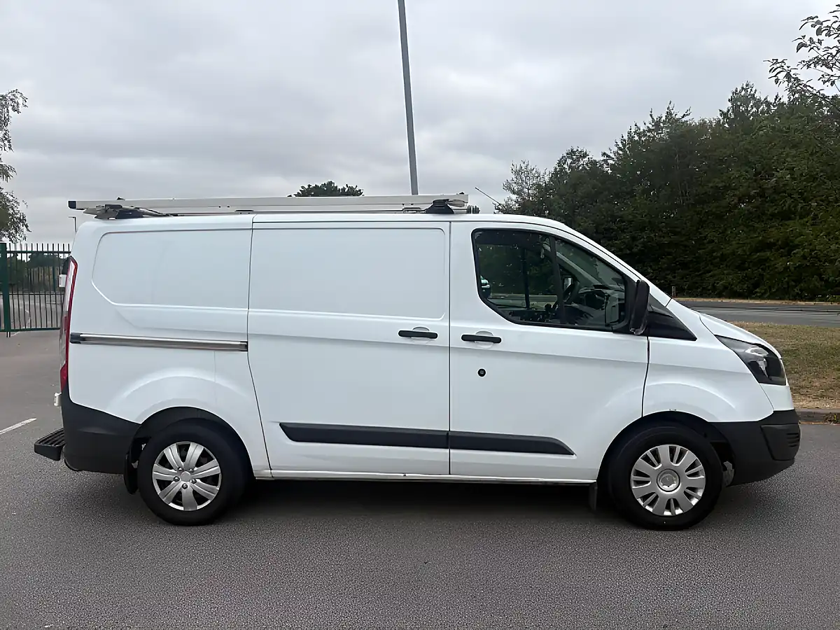 Used 2015 Ford Transit Custom 310 Econetic L1 H1 White - Interior and Exterior details 2