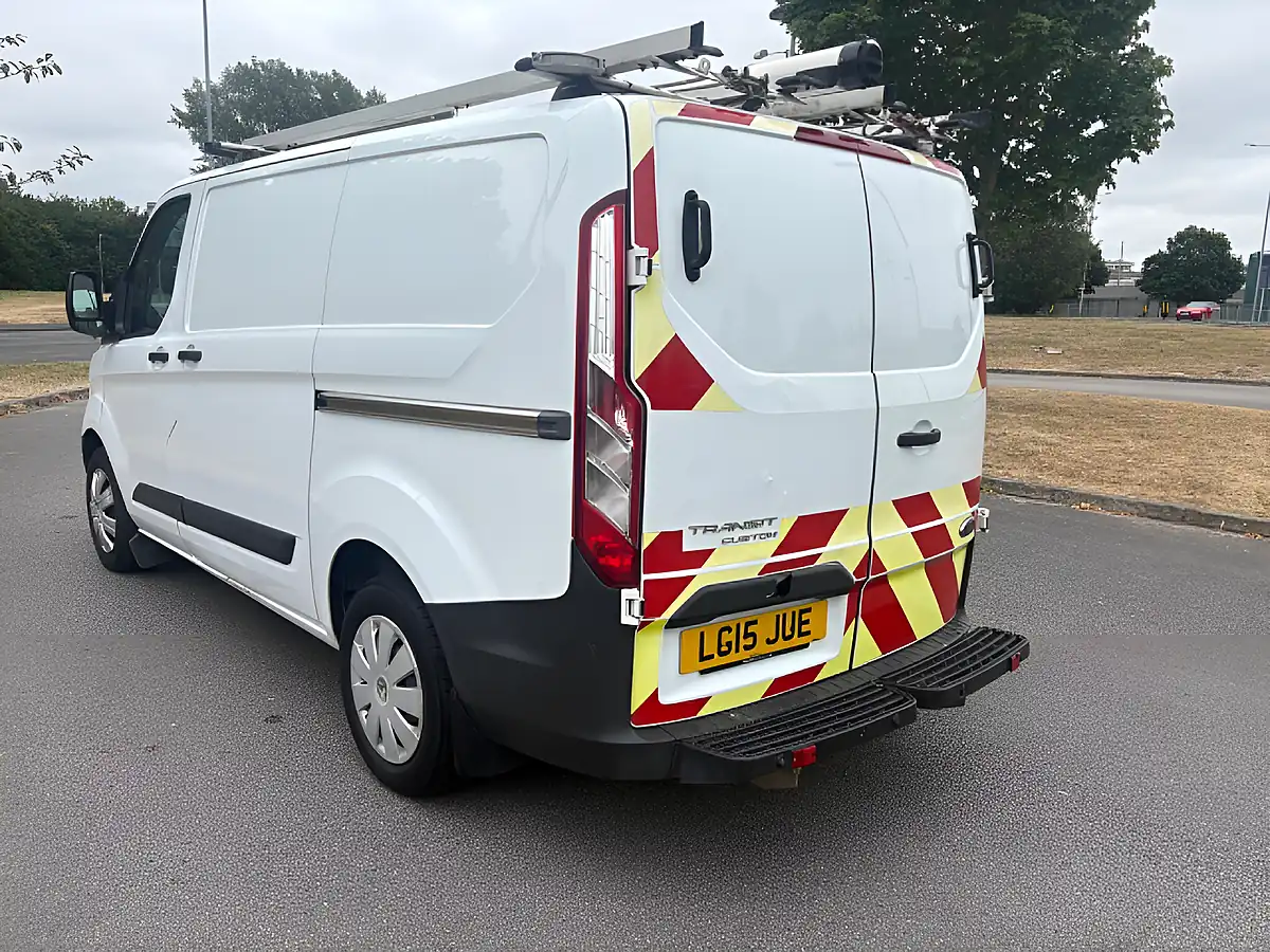 Used 2015 Ford Transit Custom 310 Econetic L1 H1 White - Interior and Exterior details 5